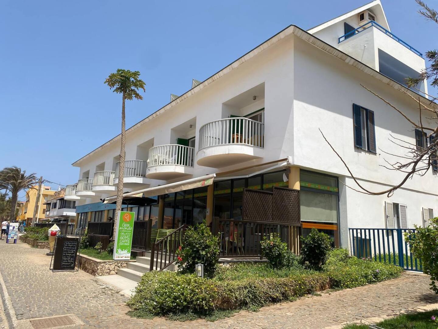 Leme Bedje Two Bedroom - By Bobbywashere Santa Maria Esterno foto
