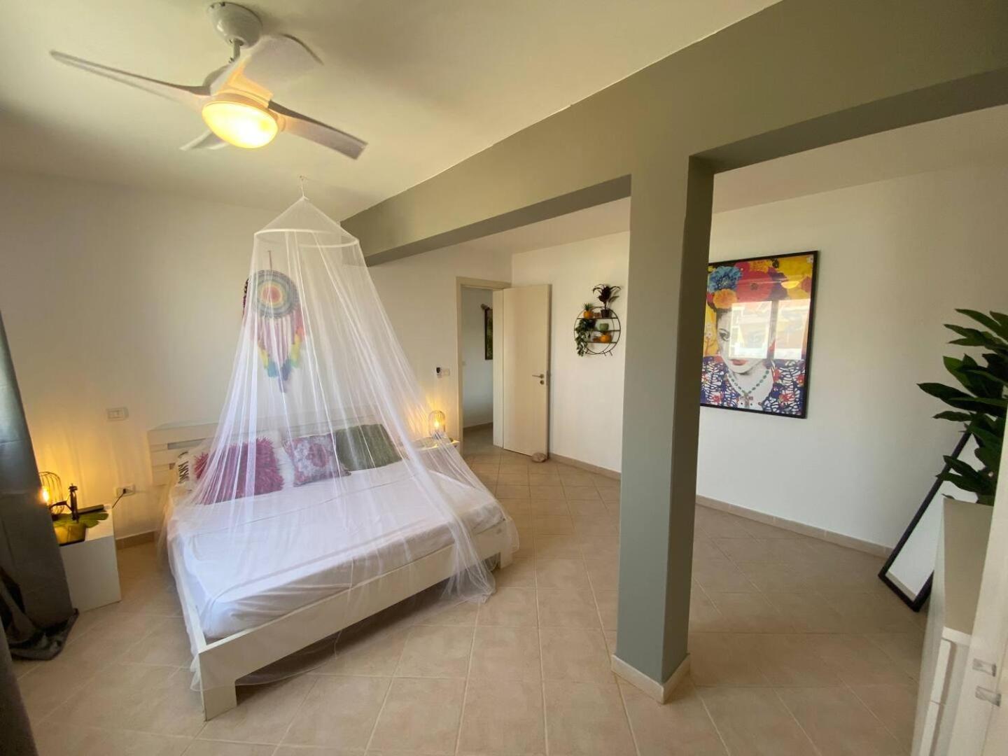 Leme Bedje Two Bedroom - By Bobbywashere Santa Maria Esterno foto