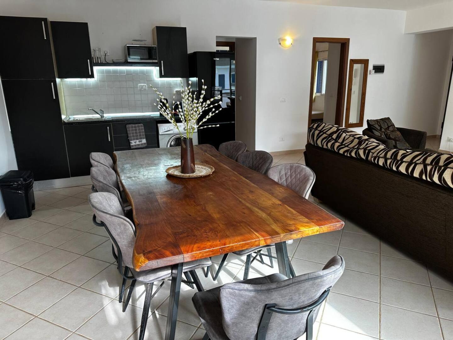 Leme Bedje Two Bedroom - By Bobbywashere Santa Maria Esterno foto