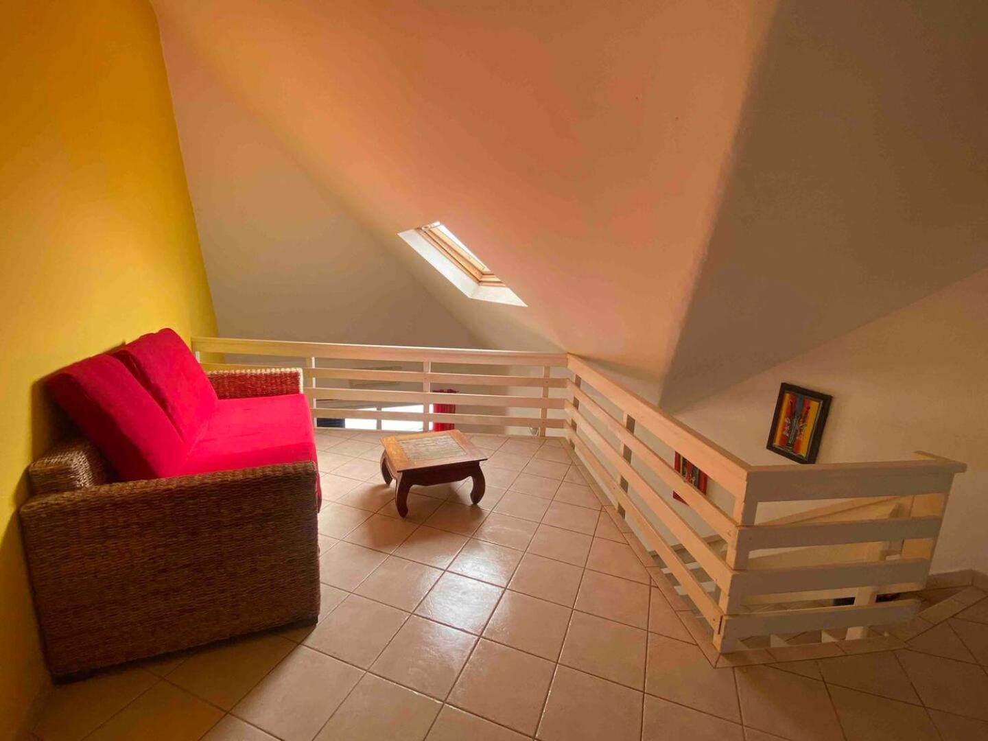Leme Bedje Two Bedroom - By Bobbywashere Santa Maria Esterno foto