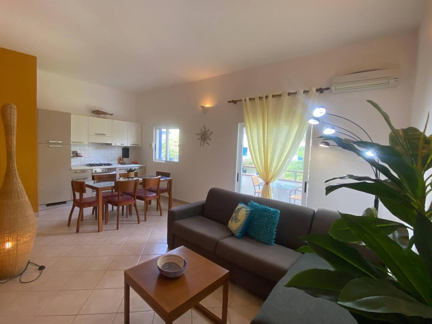 Leme Bedje Two Bedroom - By Bobbywashere Santa Maria Esterno foto