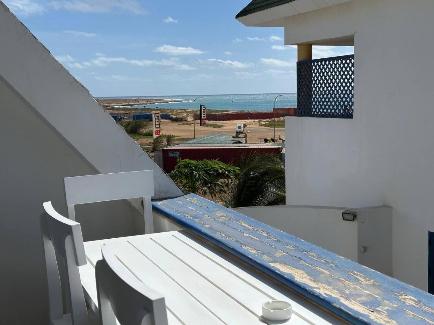 Leme Bedje Two Bedroom - By Bobbywashere Santa Maria Esterno foto
