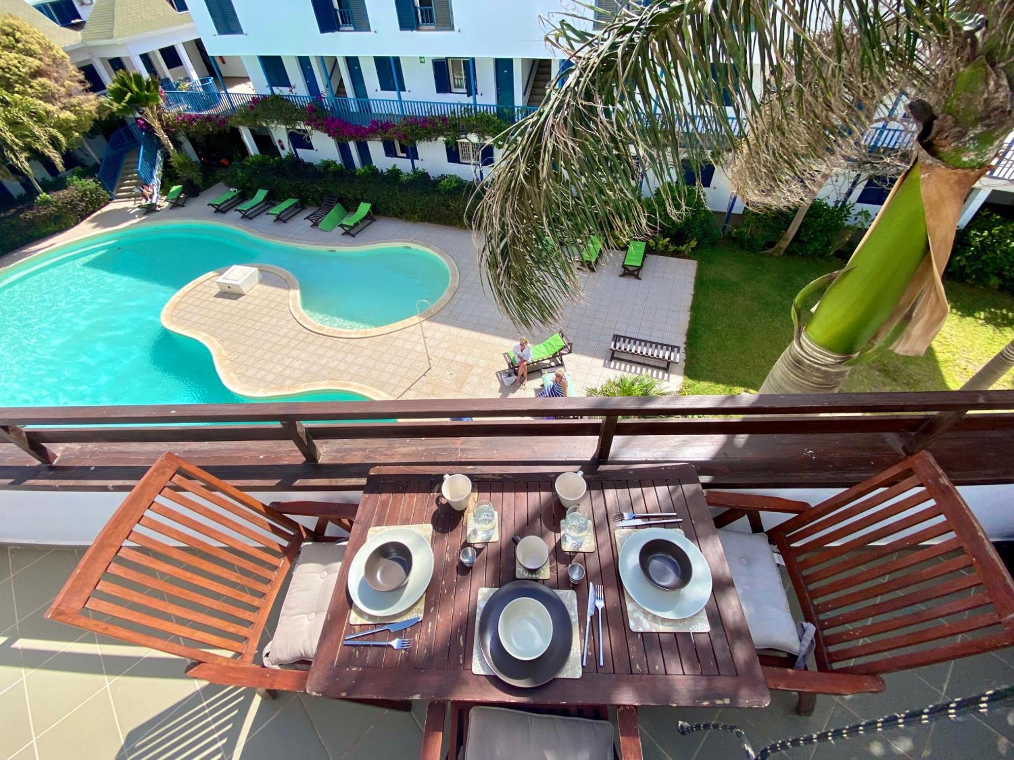 Leme Bedje Two Bedroom - By Bobbywashere Santa Maria Esterno foto